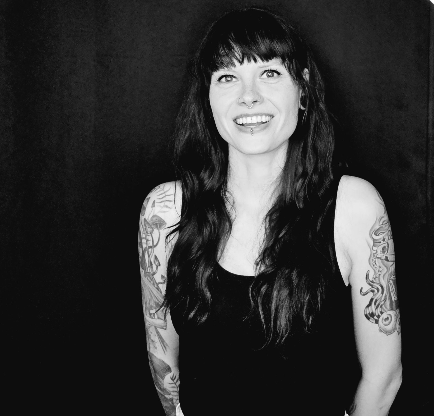 Laury – Shopgirl und Beratung bei Route 66 Tattoo